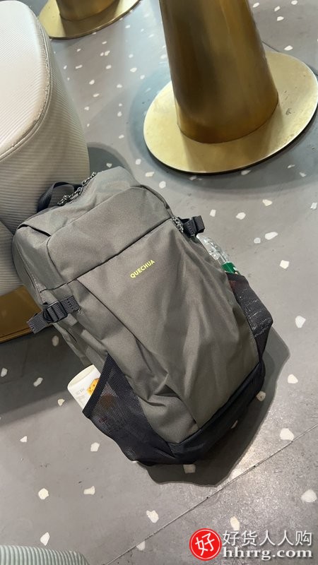 迪卡侬双肩包背包，运动登山包休闲旅行户外包书包插图3